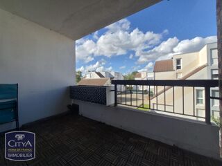  Appartement à louer 3 pièces 73 m²