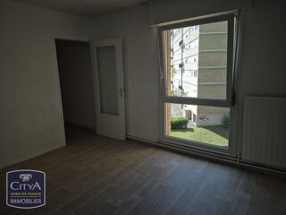  Appartement à louer 3 pièces 69 m²