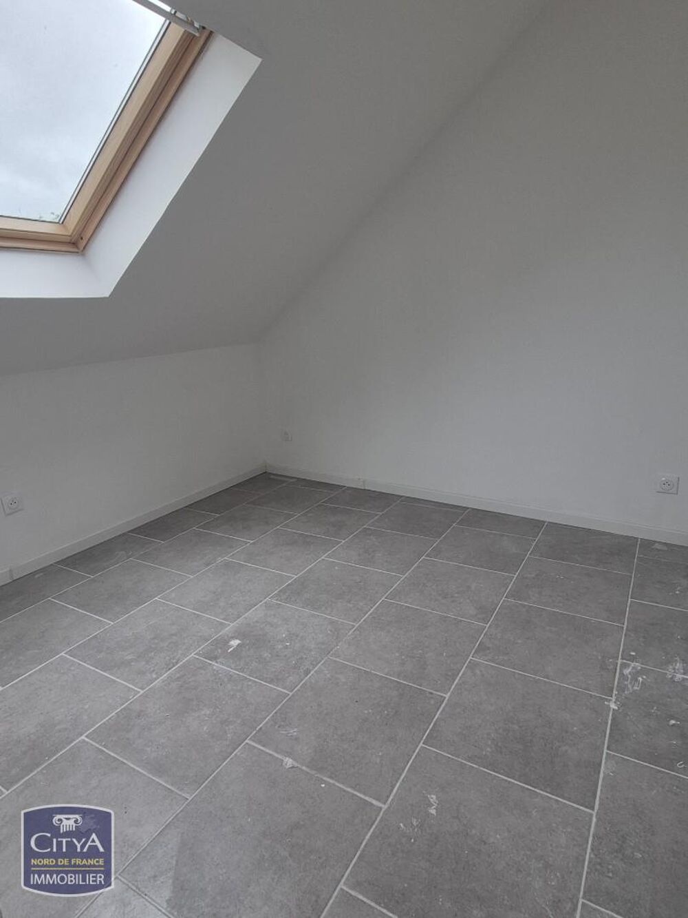 APPARTEMENT NEUF PROCHE CENTRE VILLE