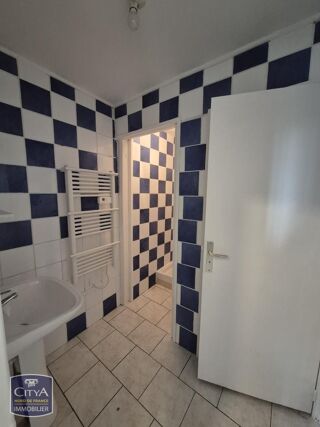  Appartement à louer 2 pièces 39 m²