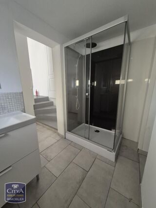  Maison à louer 3 pièces 80 m²