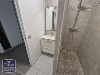  Appartement à louer 2 pièces 44 m²