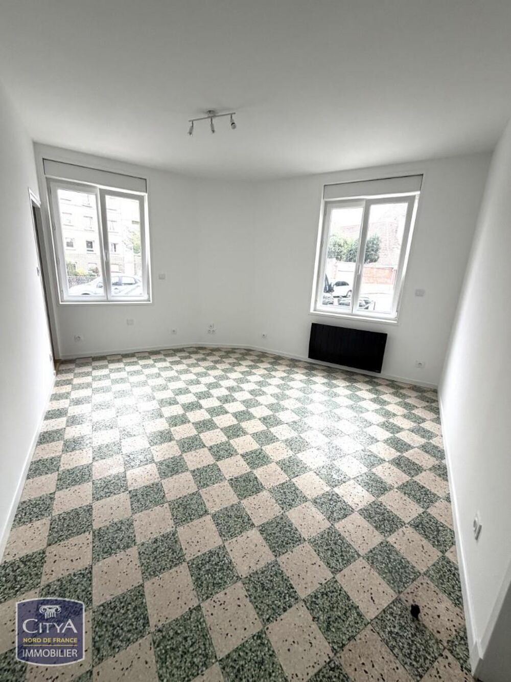 Location Appartement APPARTEMENT DE TYPE 2 - CENTRE VILLE Calais