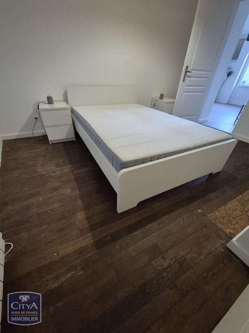 PROCHE DE LA GARE un Appartement de type 2 meublé situé en rdc avec jardin