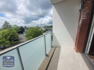  Appartement à louer 3 pièces 66 m²