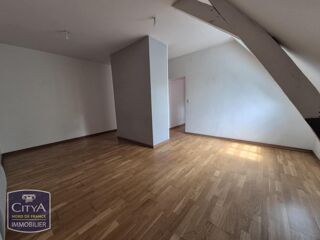  Appartement à louer 2 pièces 54 m² Aire-sur-la-lys