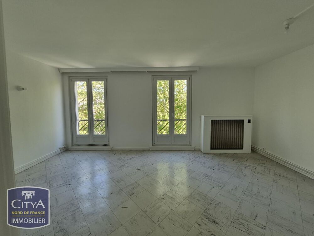 APPARTEMENT TROIS PIECES