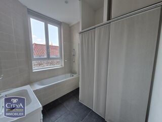  Appartement à louer 3 pièces 85 m²