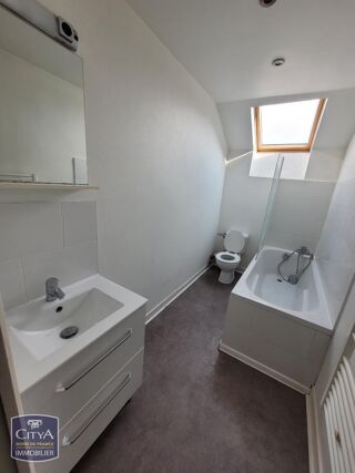  Appartement à louer 3 pièces 58 m²