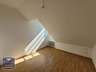 Location Appartement Trois pièces en centre ville Condé-sur-l'escaut