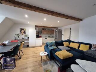  Appartement à louer 4 pièces 77 m²