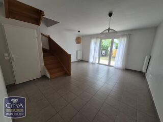  Maison à louer 4 pièces 85 m²