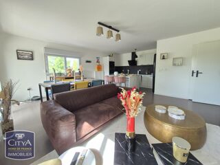  Appartement à louer 4 pièces 87 m²