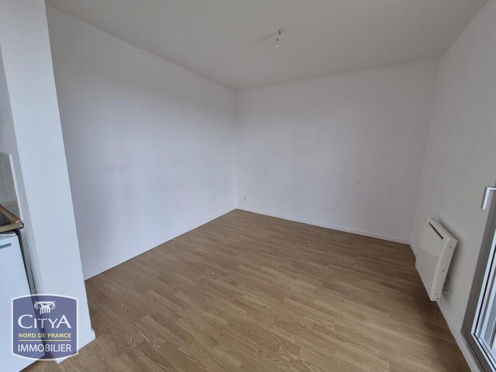 A PROXIMITE DE LA PLAGE STUDIO DE 21.90 M2 Comprenant un....