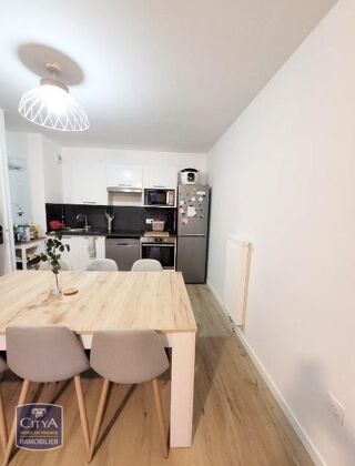  Appartement à louer 3 pièces 58 m²