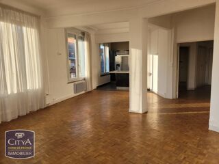  Appartement à louer 5 pièces 115 m² Valenciennes