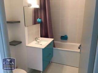  Appartement à louer 3 pièces 61 m²