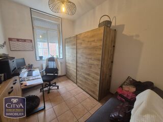  Maison à louer 6 pièces 180 m²