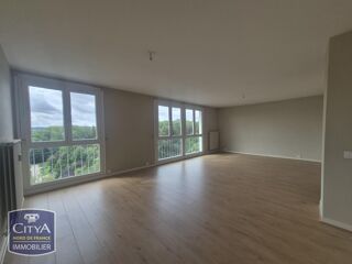  Appartement à louer 2 pièces 76 m²