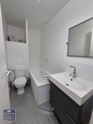  Appartement à louer 2 pièces 28 m²