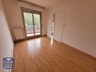  Appartement à louer 3 pièces 70 m²
