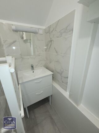  Appartement à louer 1 pièce 12 m²
