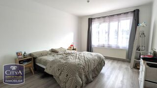  Appartement à louer 3 pièces 80 m²