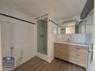  Appartement à louer 2 pièces 60 m²