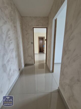  Appartement à louer 3 pièces 67 m²