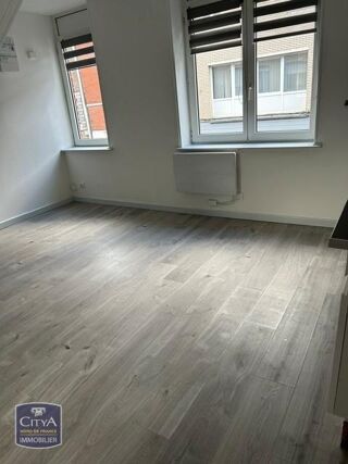  Appartement à louer 2 pièces 27 m²
