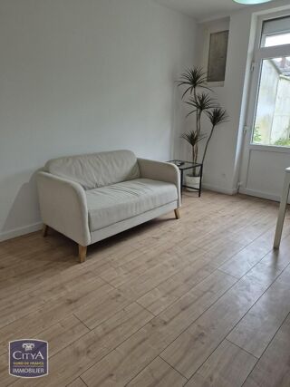  Appartement à louer 2 pièces 31 m²
