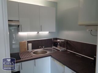  Appartement à louer 1 pièce 29 m²