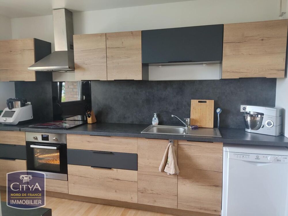 location Appartement - 3 pièce(s) - 75 m² Arques (62510)