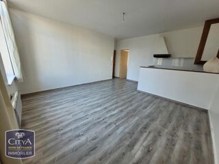  Appartement à louer 2 pièces 39 m² Lille