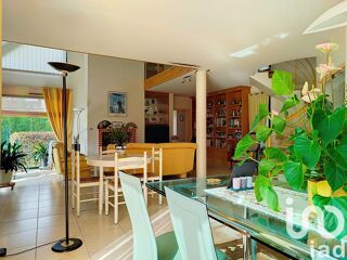  Maison � vendre 8 pi�ces 227 m�