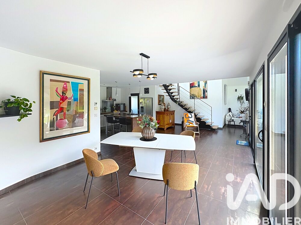 � vendre  Villa Caudan (56850)