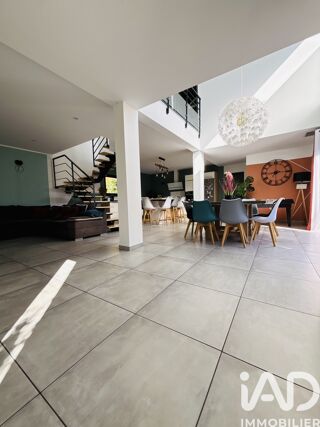  Maison  vendre 5 pices 135 m