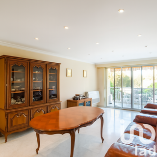  Appartement  vendre 2 pices 67 m