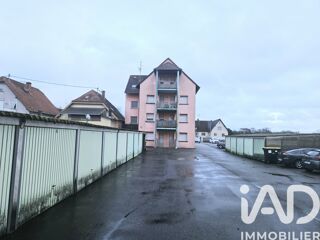  Immeuble � vendre 1240 m�