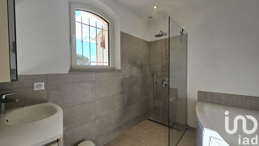 � vendre  Maison Collobri�res (83610)