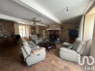  Maison  vendre 5 pices 220 m