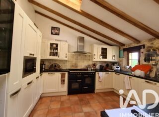  Maison � vendre 15 + pi�ces 450 m�