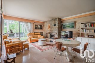  Maison � vendre 5 pi�ces 216 m�