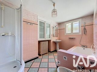  Maison � vendre 7 pi�ces 198 m�