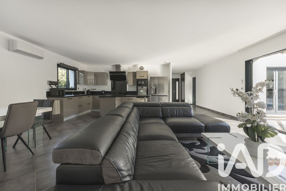 � vendre  Villa Ventabren (13122)