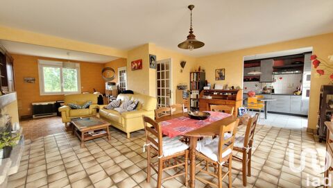   Vente Maison/villa 6 pi�ces Maison - 6 pi�ce(s) - 137 m�