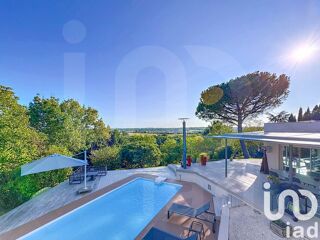  Maison � vendre 7 pi�ces 245 m�