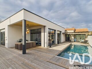  Maison � vendre 6 pi�ces 210 m�