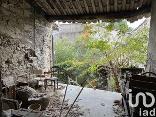  Immeuble � vendre 68 m�