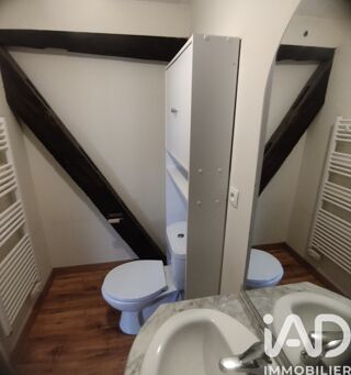  Immeuble � vendre 151 m�